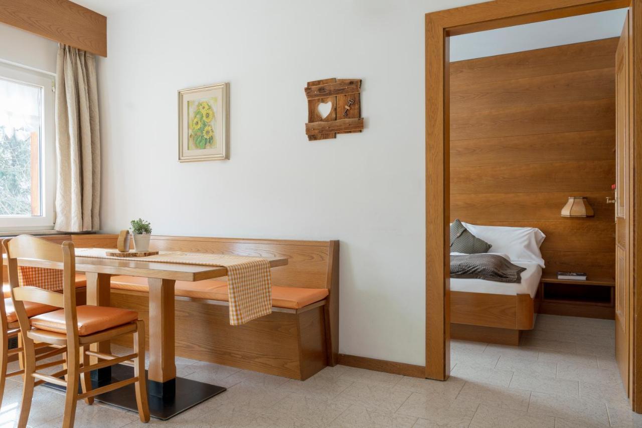 A. Paolo Apartments ヴィーゴ・ディ・ファッサ エクステリア 写真